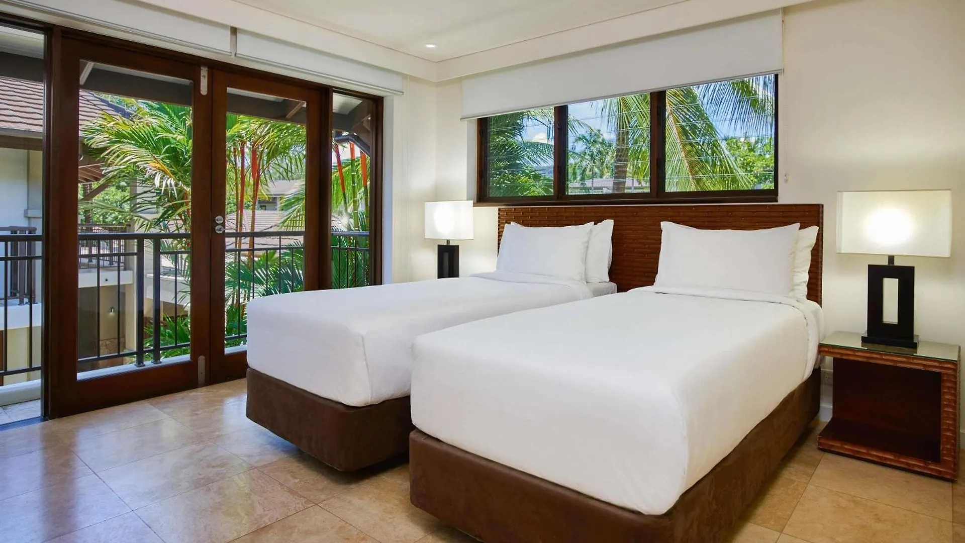 Pullman Port Douglas Sea Temple Resort And Spa